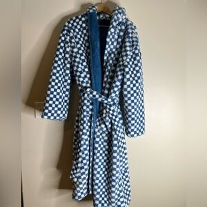 Minky Couture Robe Thick Ultra Plush Checkered Blanket size M/L adult